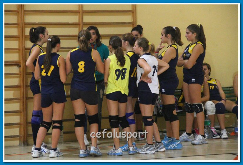121144 volley 122_tn.jpg